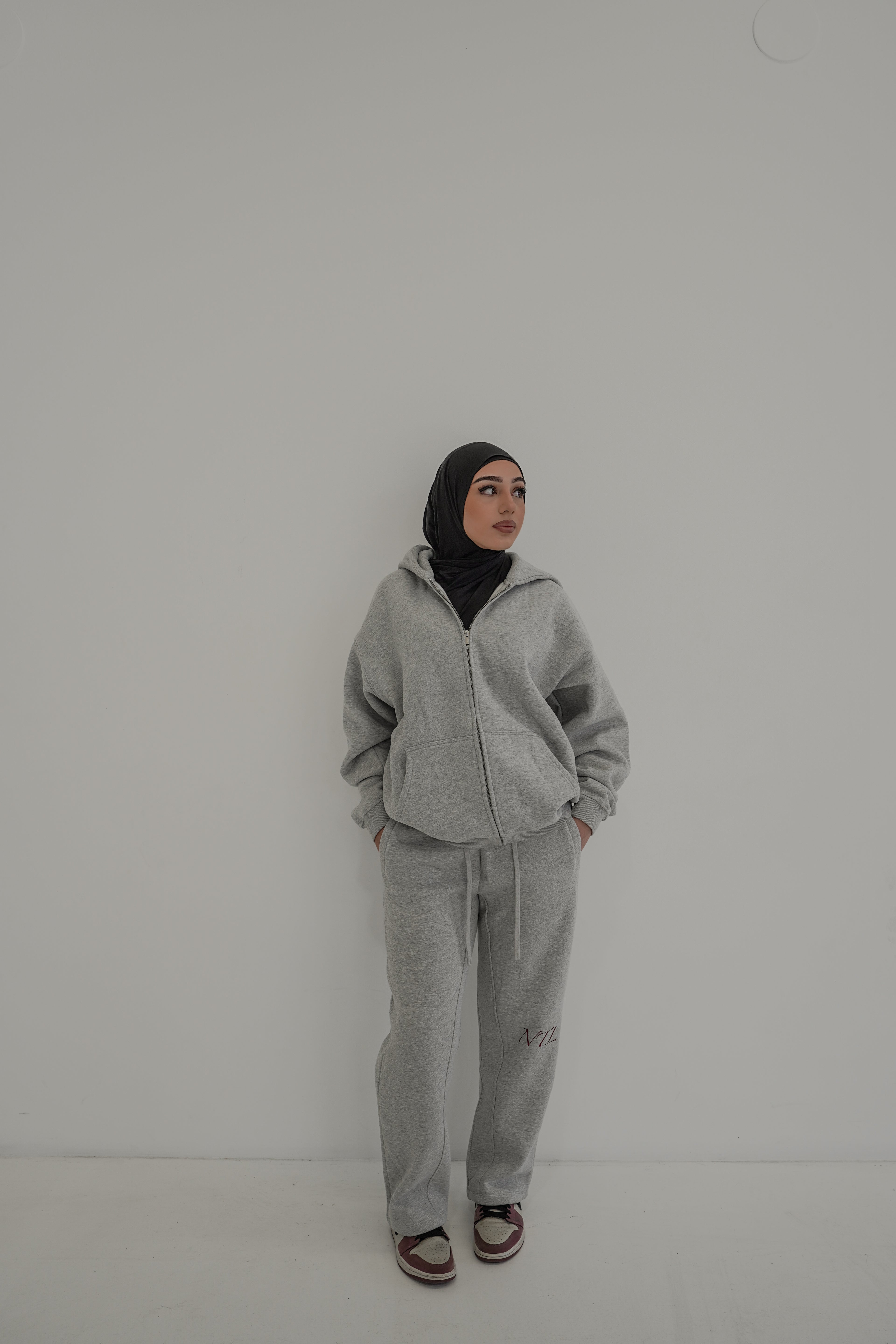 WIDE LEG TRACKPANT