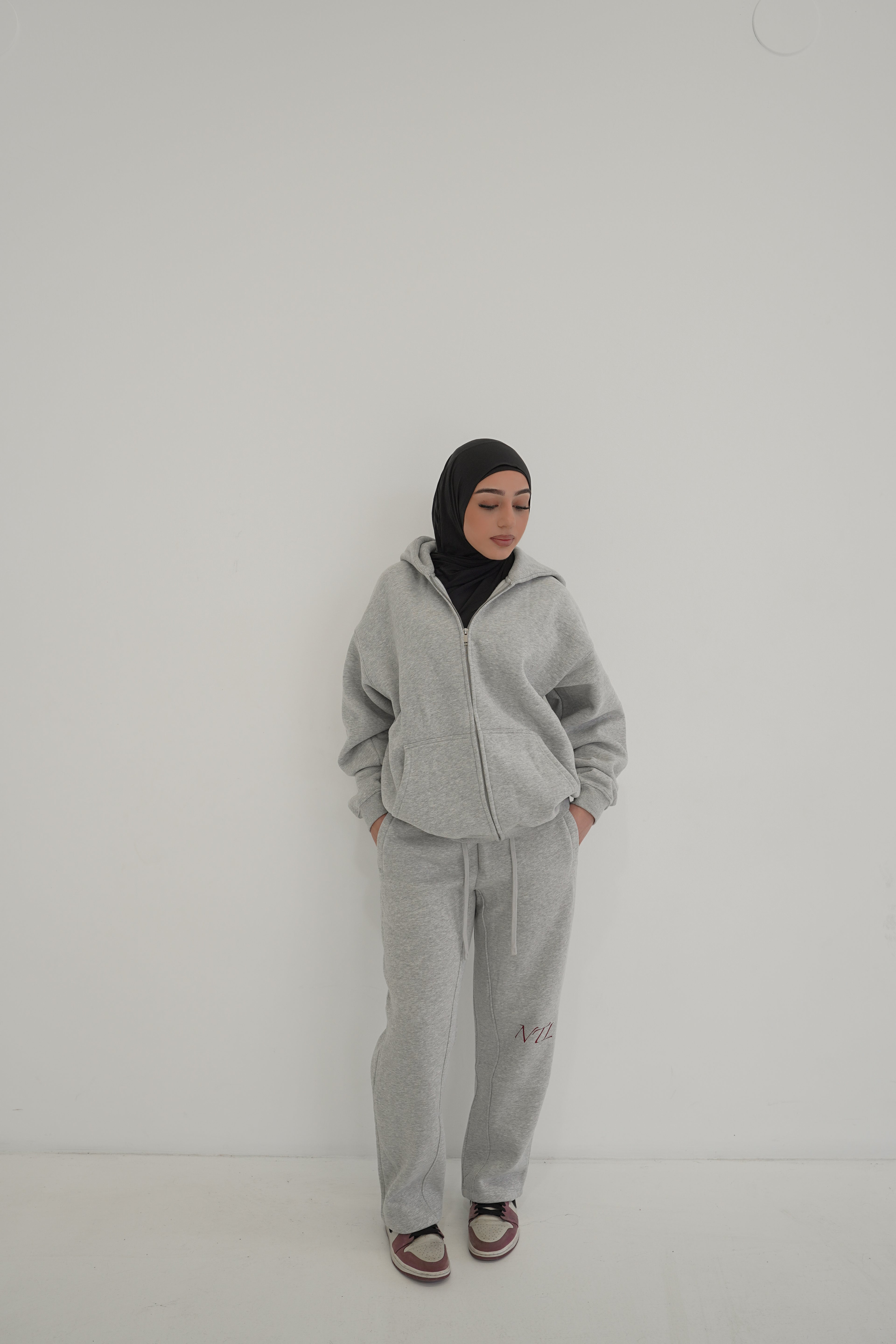 WIDE LEG TRACKPANT