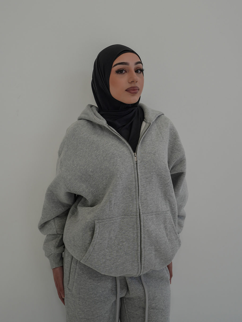 ZIP HOOD