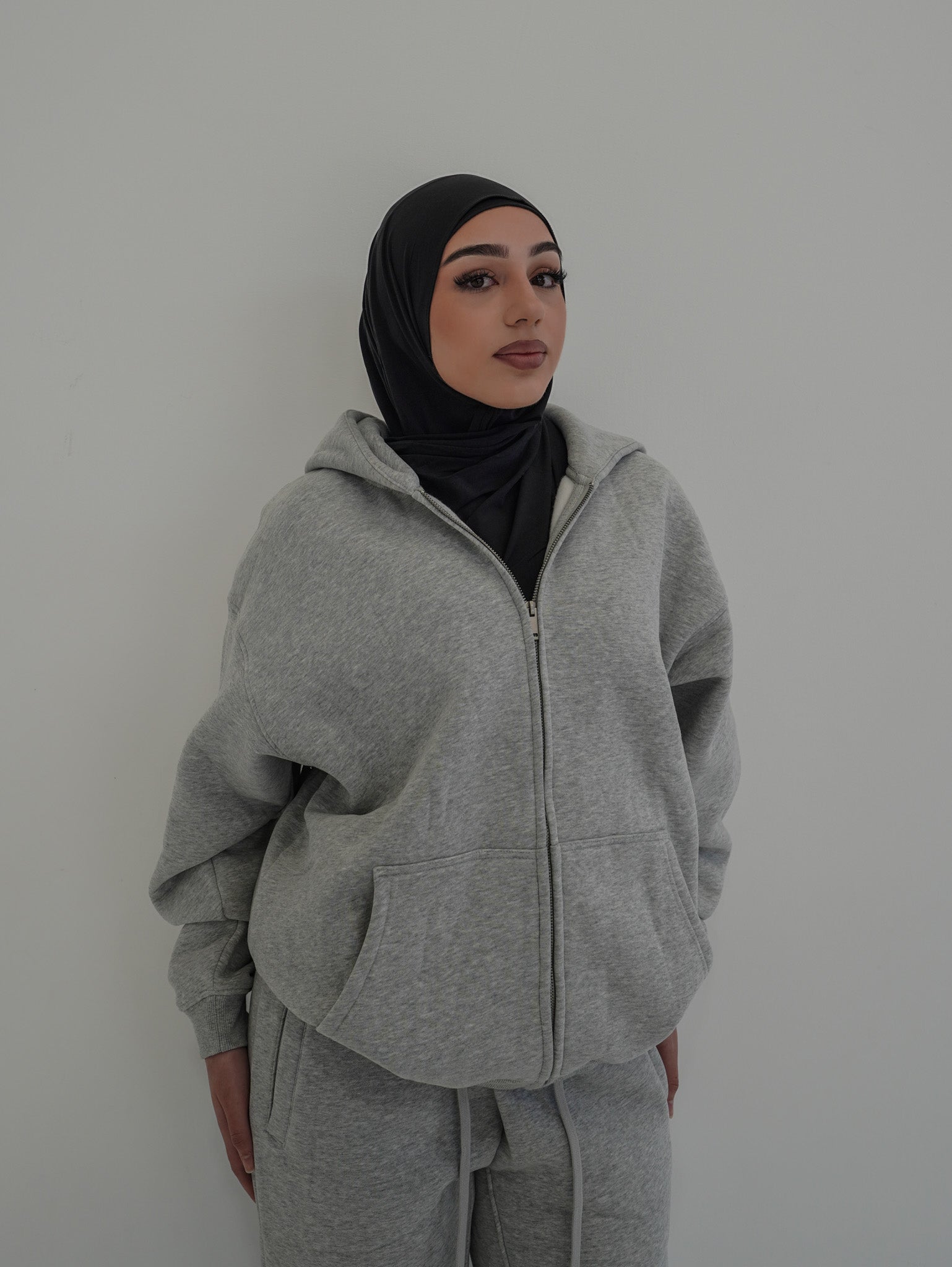 ZIP HOOD