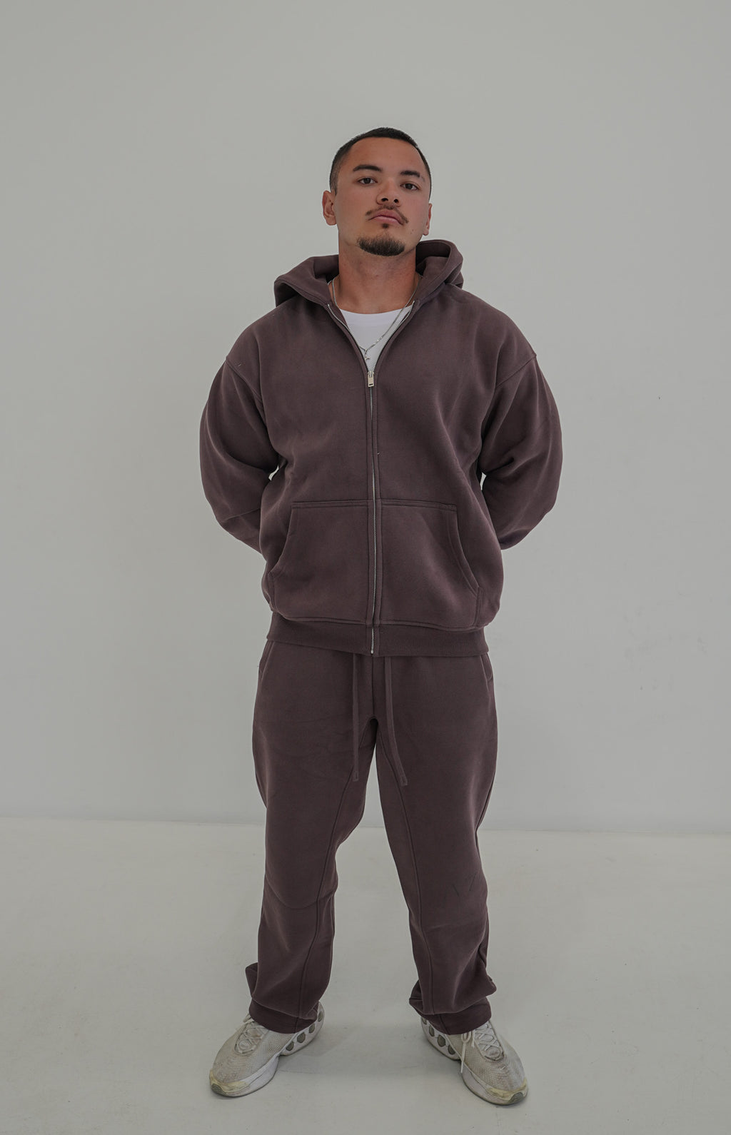 WIDE LEG TRACKPANT